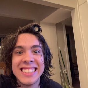 Meet your Posher, Ethan